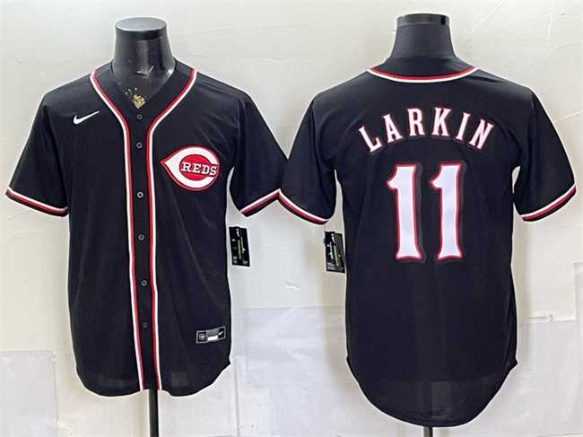 Men%27s Cincinnati Reds #11 Barry Larkin 2026 Fashion Replica Black Out Stitched Jersey->chicago white sox->MLB Jersey
