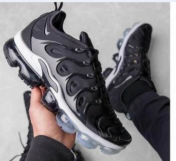 buy Nike Air VaporMax Plus shoes from china online->nike air max->Sneakers