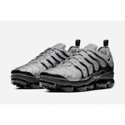 bulk wholesale Nike Air VaporMax Plus shoes for men->nike air max->Sneakers